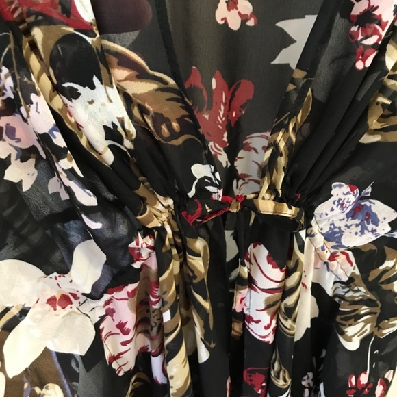 WALTER BAKER Kimono Cardigan Caftan Tulum Black Floral Tropical One Size Large - Picture 15 of 16